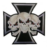 Vaskereszten 3 koponya hátfelvarró, nagyméretű