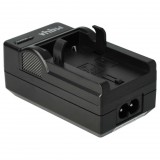 VHBW Akkumulátortöltő Coolpix E880 fényképezőgéphez stb. - 0,6 A, 8,4 V