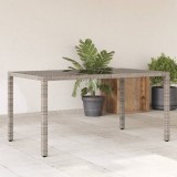 vidaXL Szürke polyrattan üveglapos kerti asztal 150 x 90 x 75 cm
