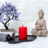 Vog Und Arths Gyertya - piros, illatmentes - 130 g (58807A)