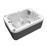 Wellis Firenze City Life Deluxe Spa medence Ice white