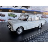 WHITEBOX Fiat 124 Berline (1966)