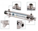 WT SUN UV sterilizátor, beépített PHILIPS UV fertőtlenítő lámpával, rozsdamentes acél házban. Napi 33.600 l víz fertőtlenítésére alkalmas.