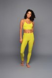 Yoginis BANANA SPORT TOP