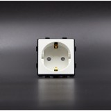 Z-Switch Dugalj 230V 16A (2P+F) Fehér