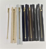 Zárt végű fém cipzár - húzózár - 18 cm