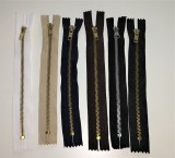 Zárt végű fém cipzár - húzózár - 20 cm