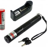 Zöld fényű lézer pointer